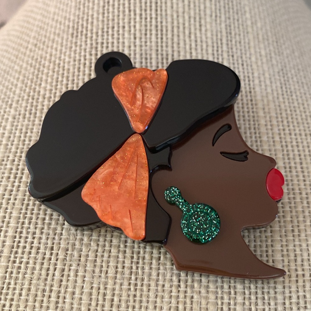 Gorgeous Women's Acrylic Bowknot Brooch